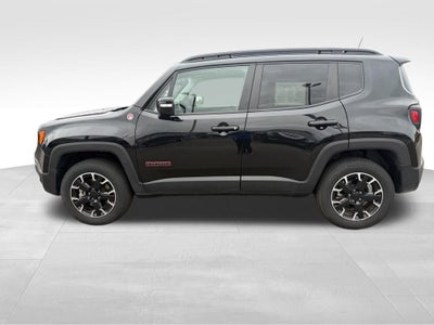 2023 Jeep Renegade Trailhawk