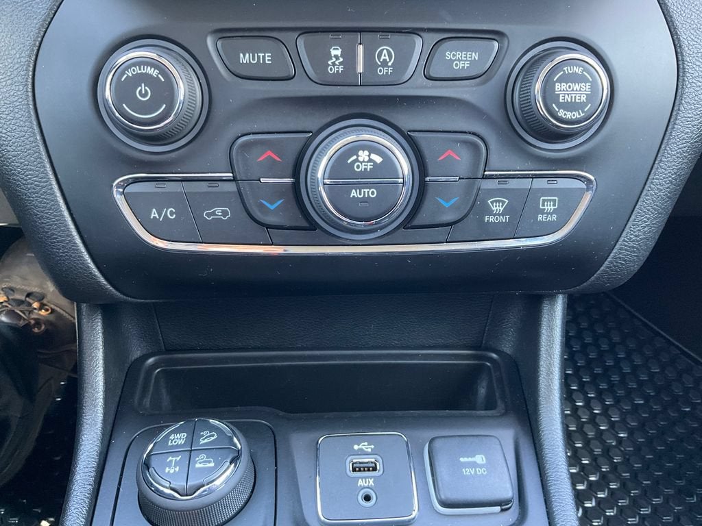 2019 Jeep Cherokee Trailhawk