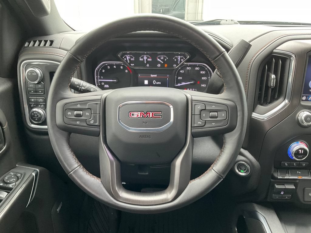 2022 GMC Sierra 1500 Limited AT4