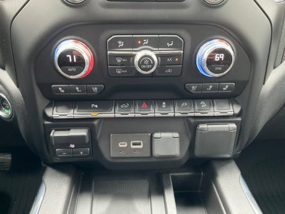 2022 GMC Sierra 1500 Limited AT4