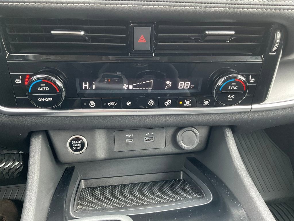 2022 Nissan Rogue SV Intelligent AWD