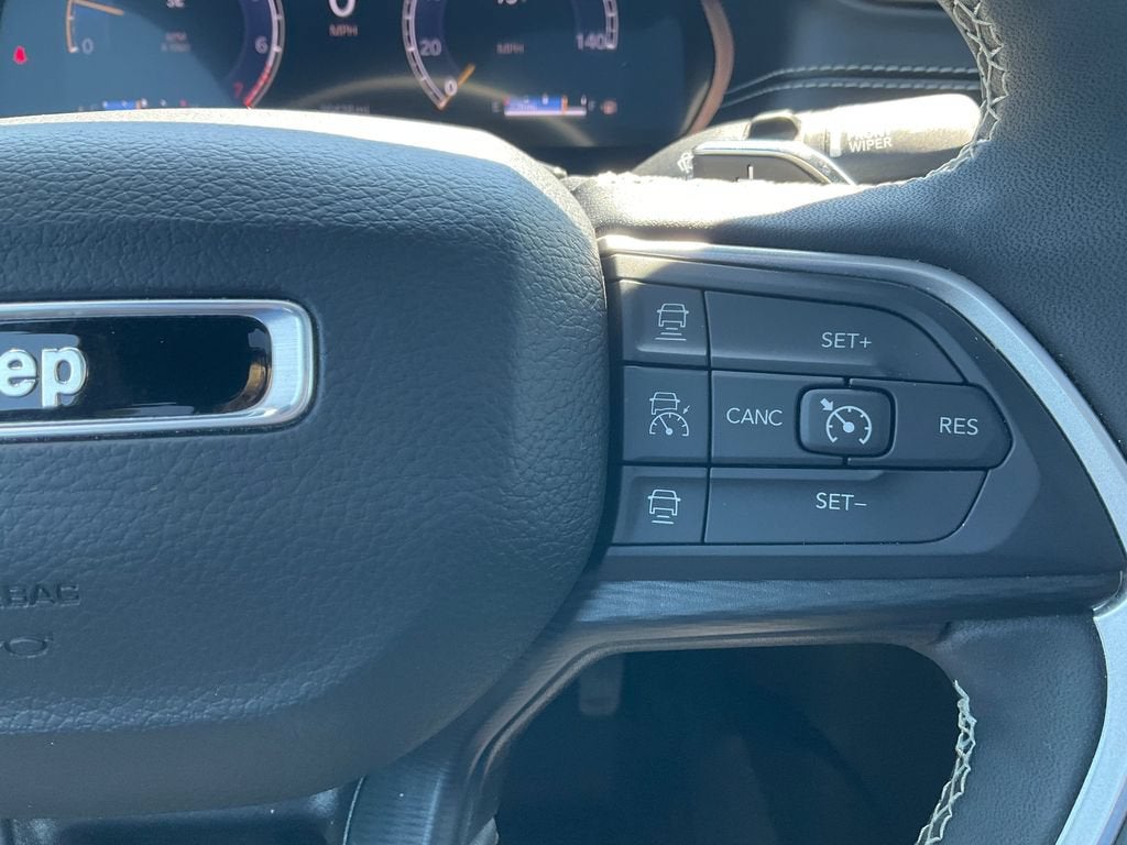2024 Jeep Grand Cherokee L Altitude X 4x4