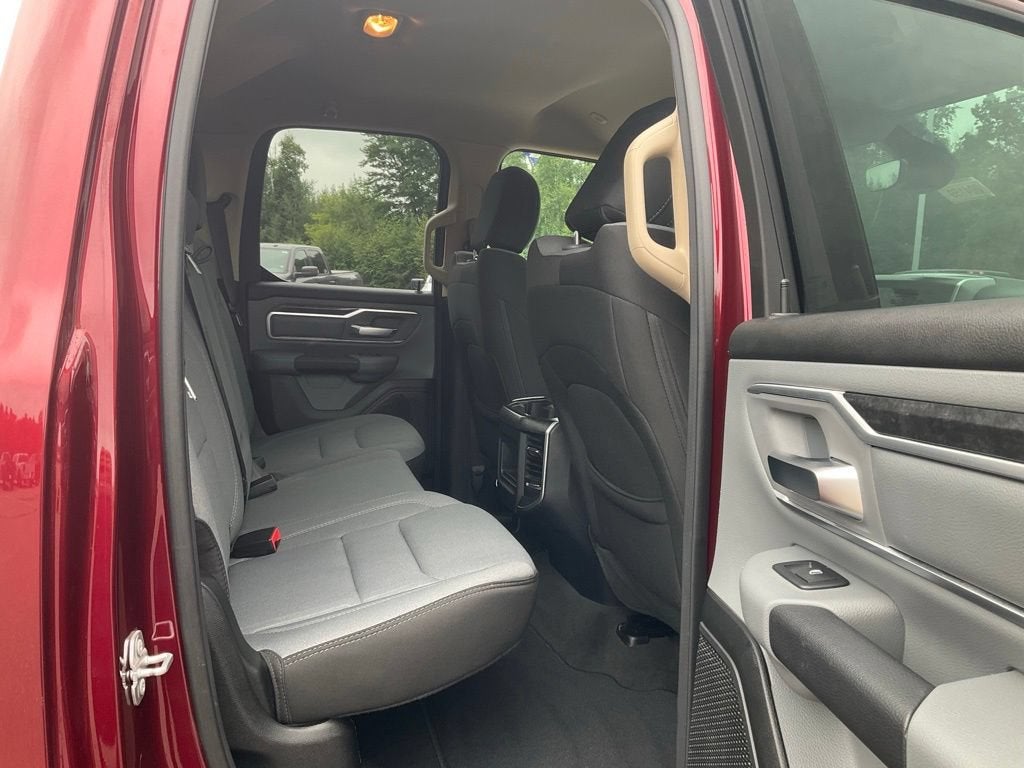 2020 RAM 1500 Big Horn Quad Cab 4x4 6'4" Box