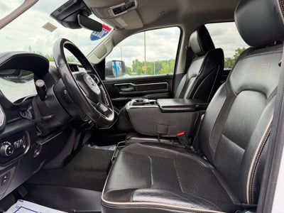 2022 RAM 1500 Laramie Crew Cab 4x4 5'7" Box