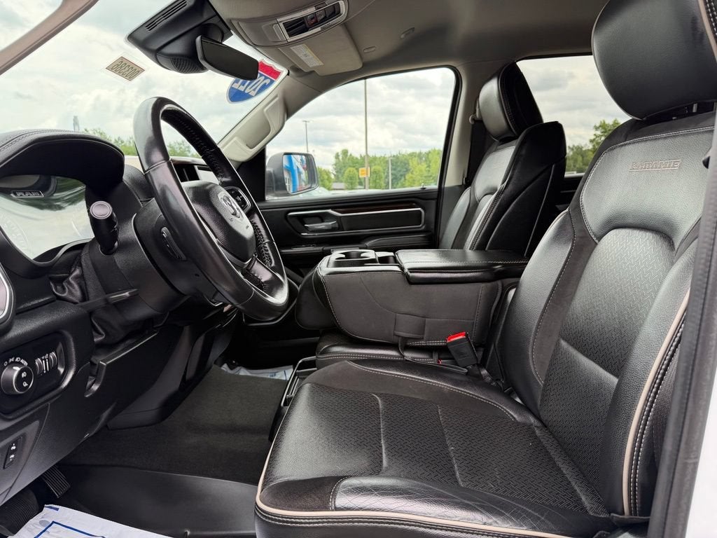 2022 RAM 1500 Laramie Crew Cab 4x4 5'7" Box