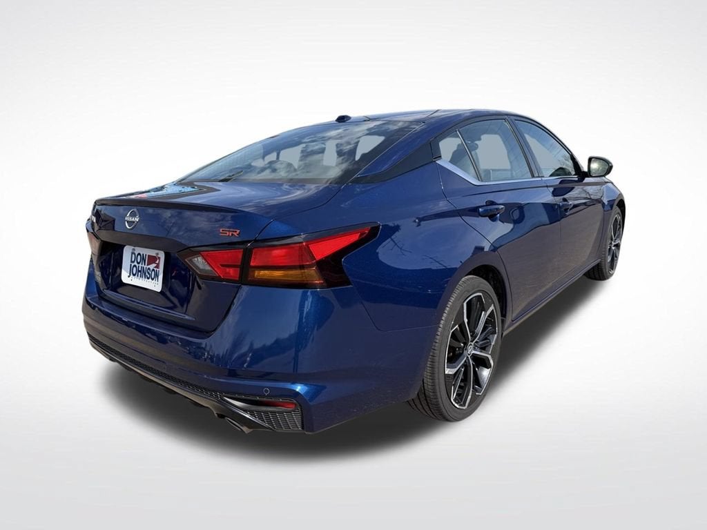 2024 Nissan Altima SR FWD