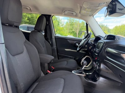 2017 Jeep Renegade Latitude FWD