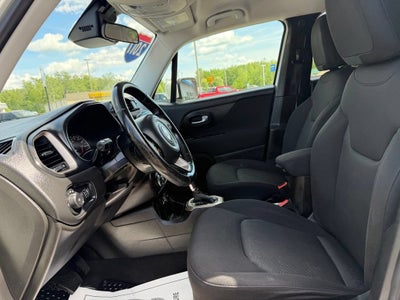 2017 Jeep Renegade Latitude FWD