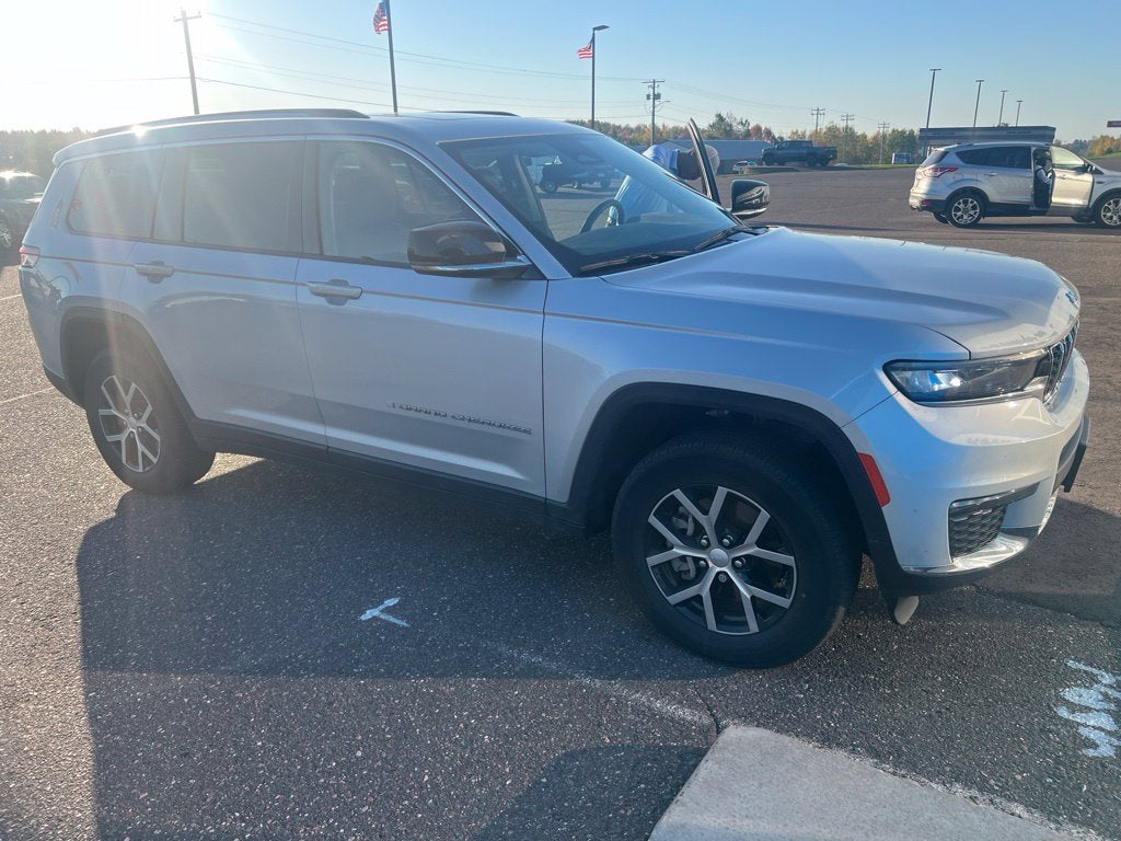 2023 Jeep Grand Cherokee L Limited 4x4