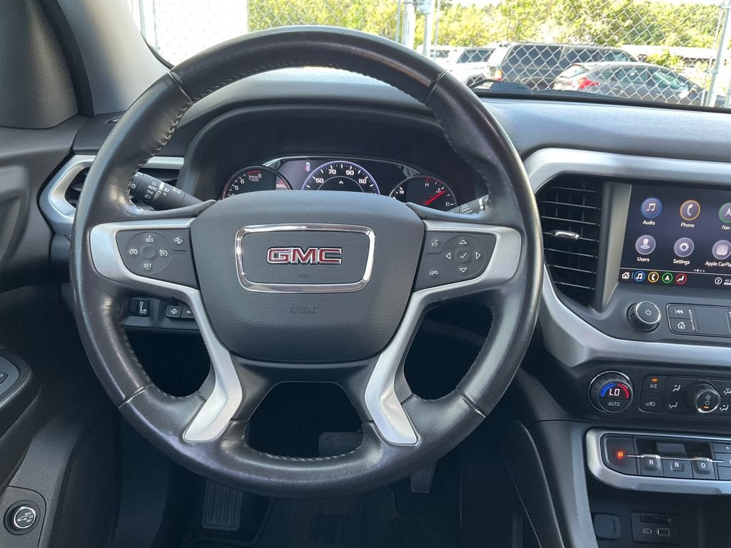 2020 GMC Acadia SLT