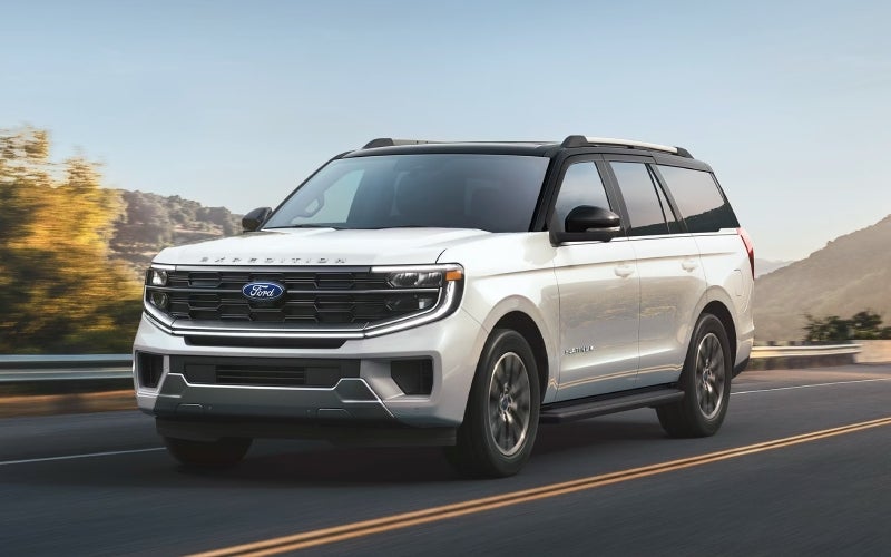 2026fordexpedition-exterior-01