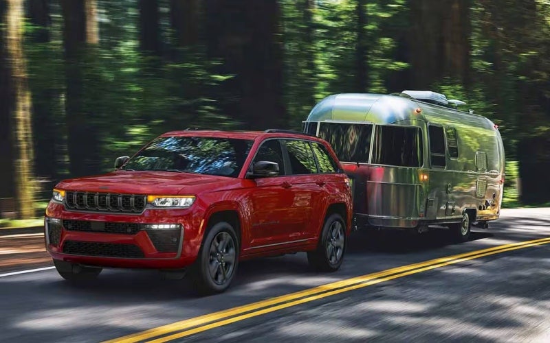 2027jeepgrandcherokee-exterior-02
